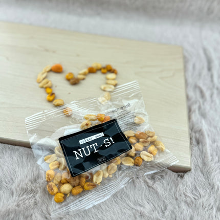 Borrel •NUT-S!•